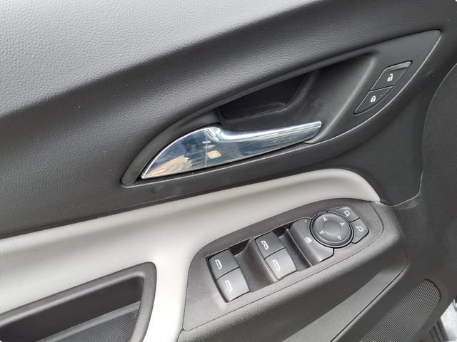 Certified 2022 Chevrolet Equinox LS AWD/4WD image 12