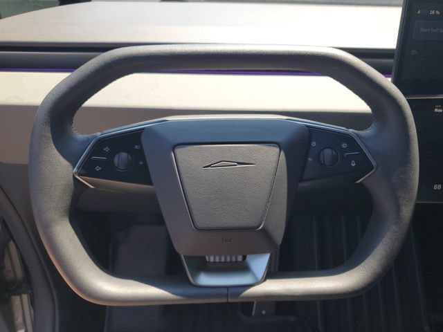 Used 2025 Tesla Cybertruck AWD Crew Cab image 11