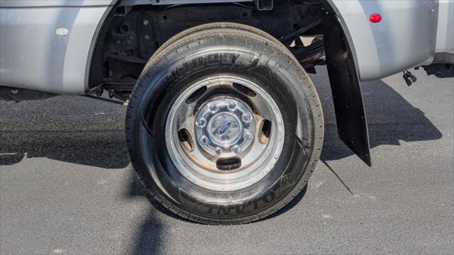 Used 2022 Ford F350 XL w/ STX Appearance Package AWD/4WD image 32