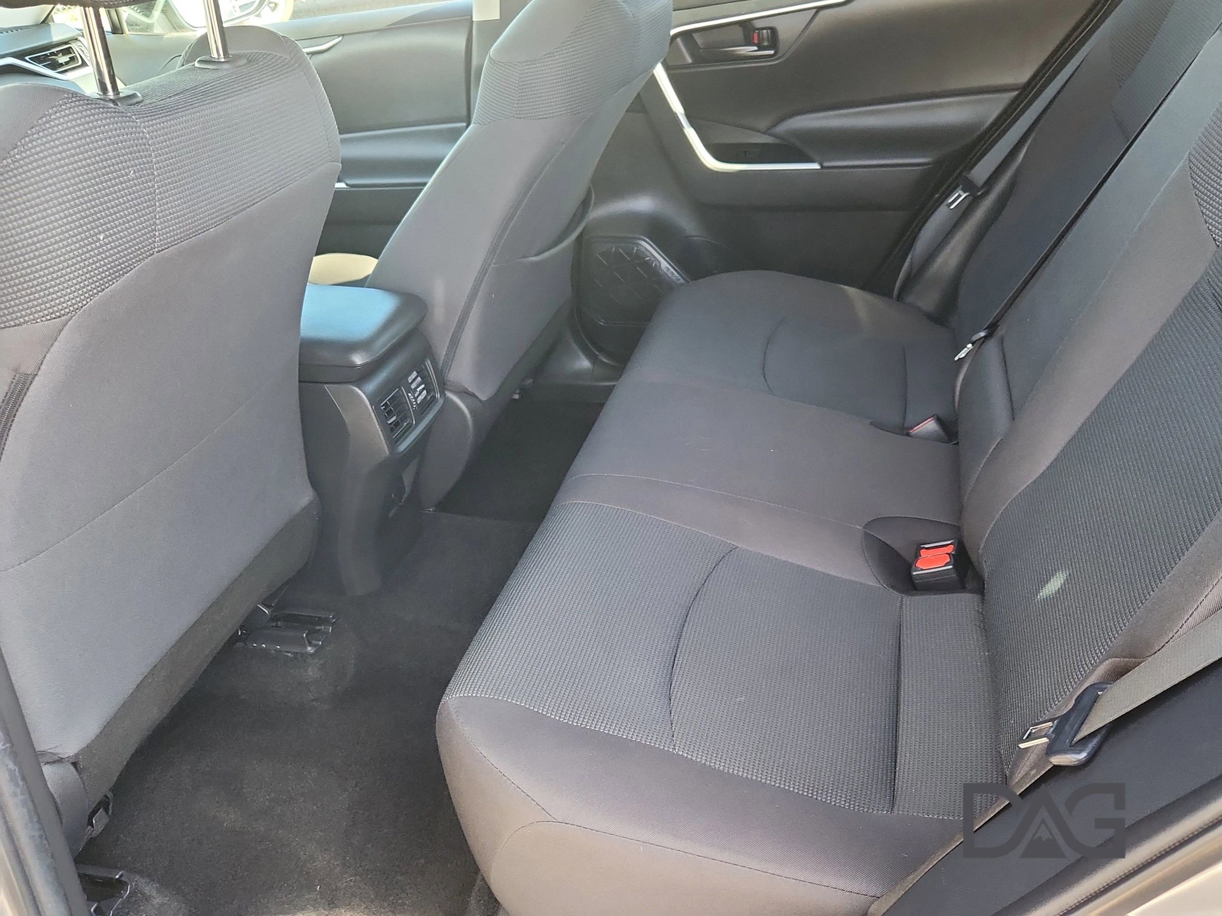 Used 2024 Toyota RAV4 LE image 16