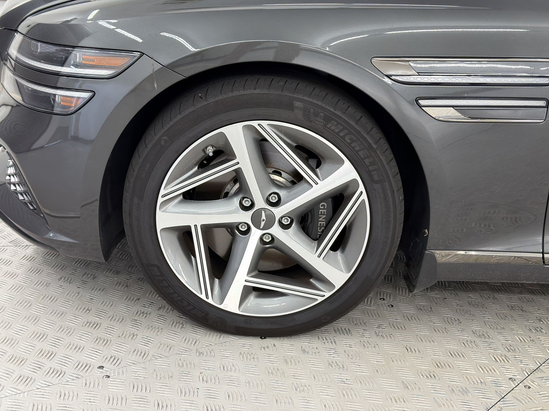 Used 2024 Genesis G80 3.5T Sport AWD/4WD image 12