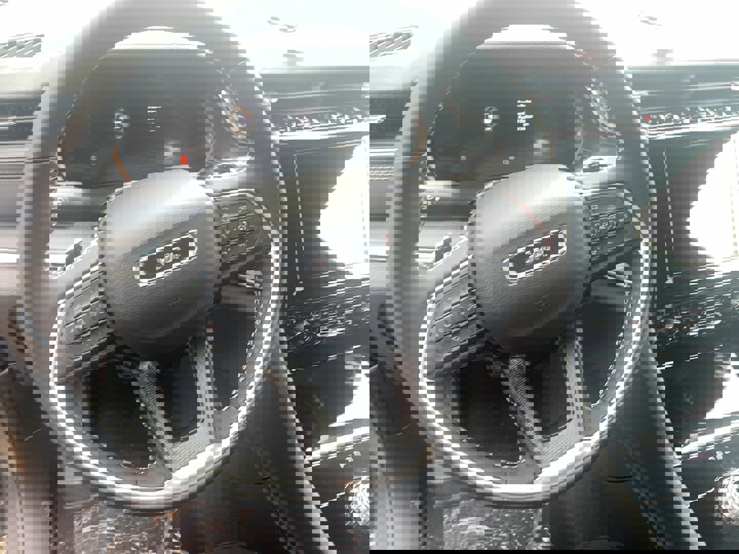 New 2025 Jeep Grand Cherokee Laredo X image 12