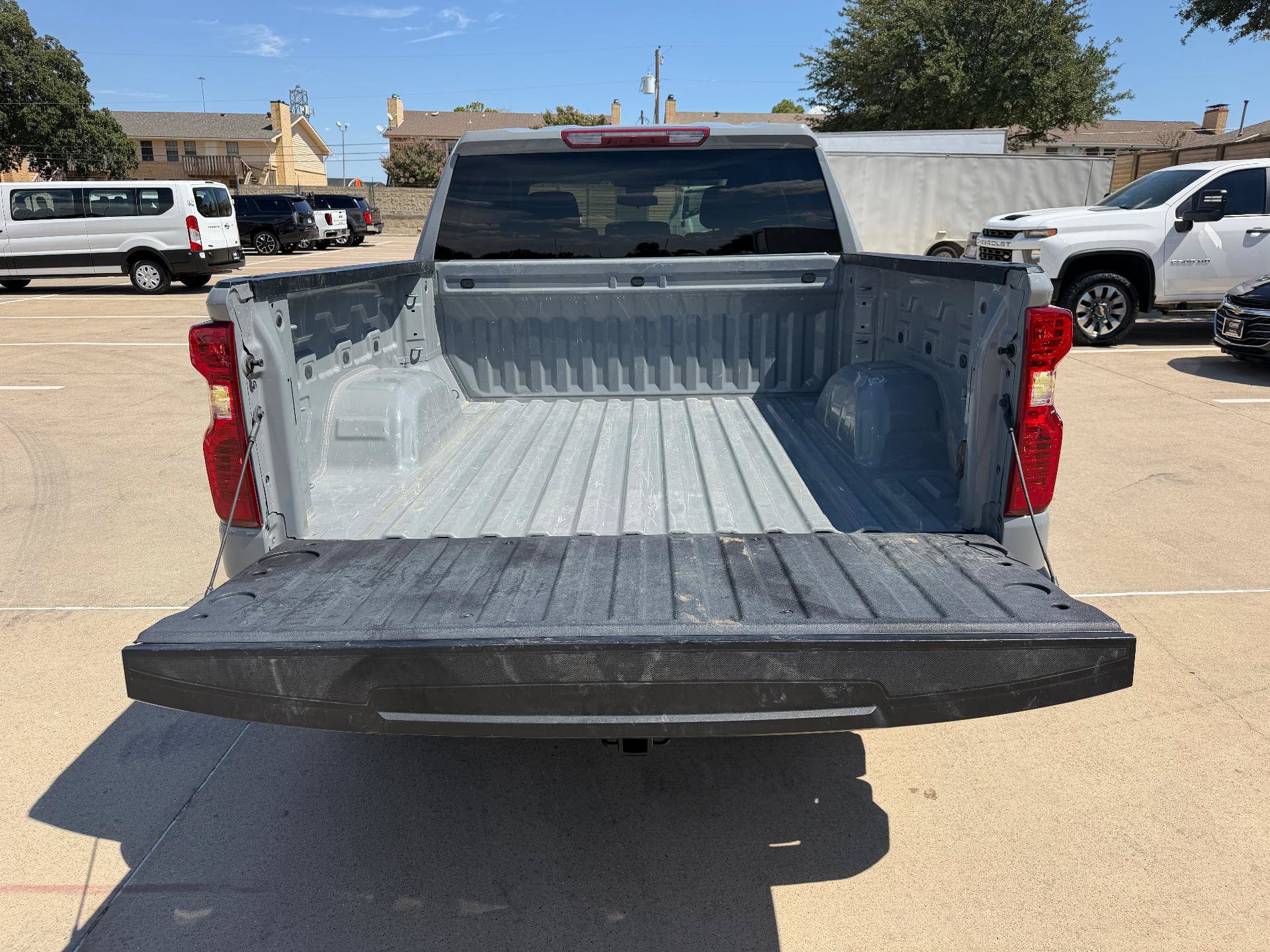 Used 2025 Chevrolet Silverado 1500 Custom RWD image 8