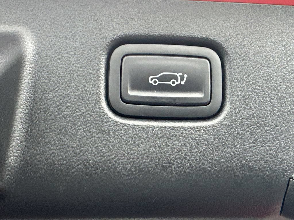 Used 2024 Hyundai Kona Limited FWD image 19