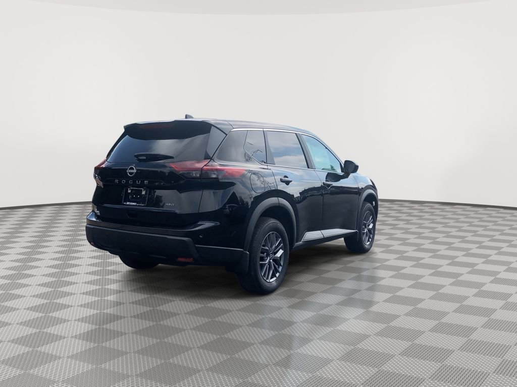 Certified 2026 Nissan Rogue S AWD/4WD image 10