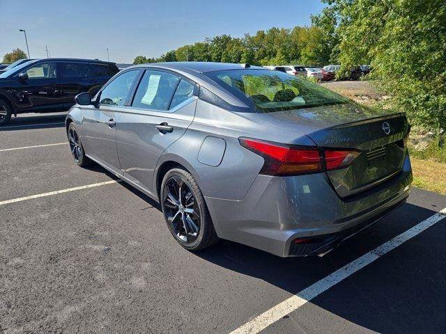 Used 2023 Nissan Altima 2.5 SR image 6