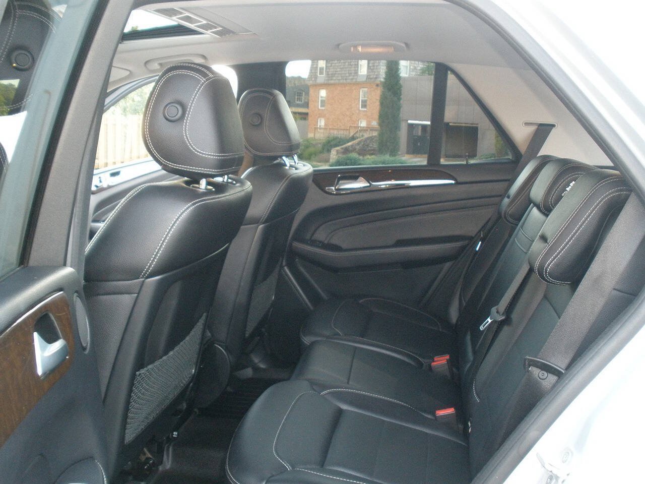 Used 2015 Mercedes-Benz ML 350 4MATIC image 29