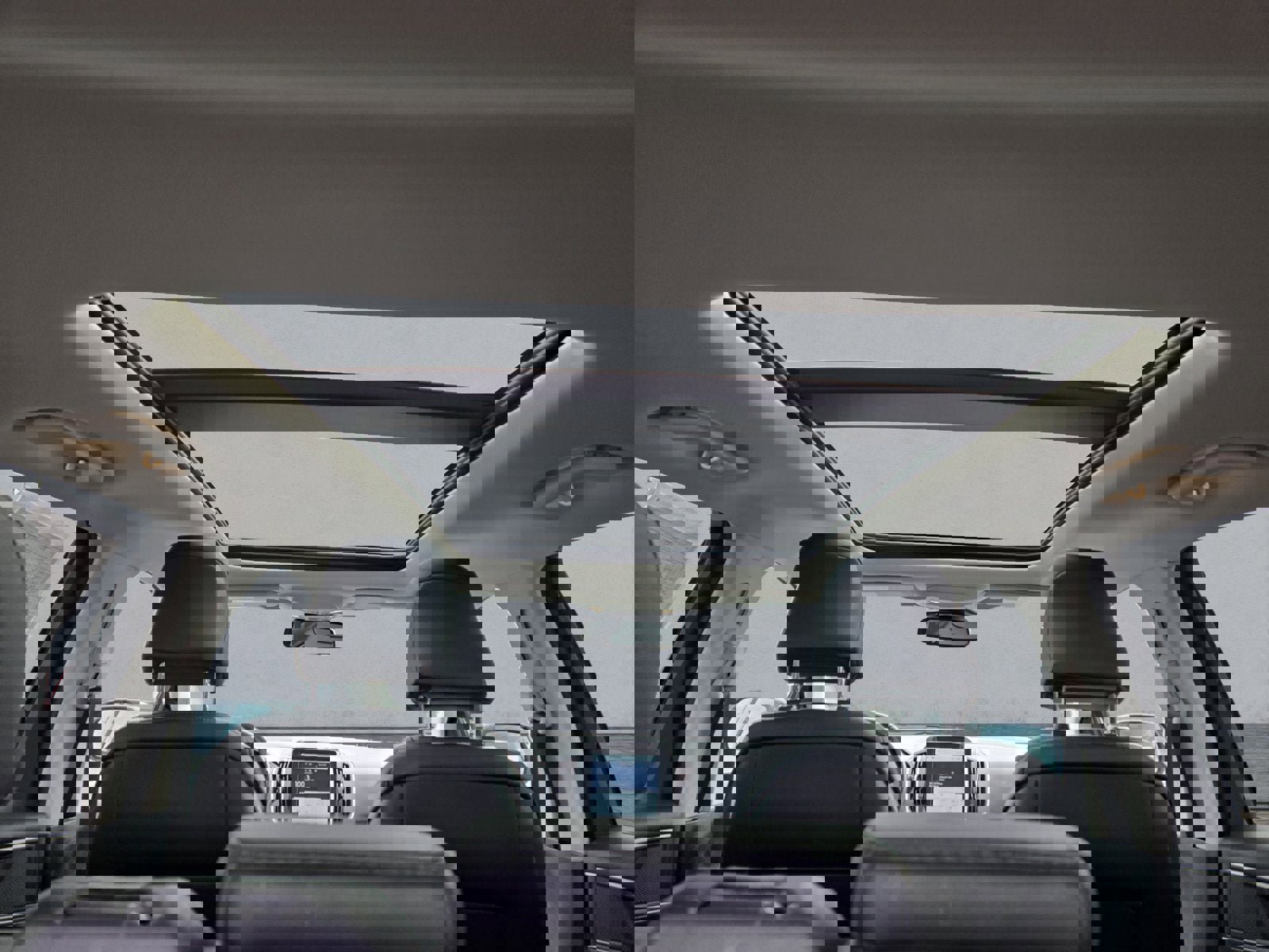 Used 2023 Ford Edge SEL image 25