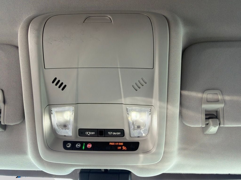 Used 2024 Chevrolet Equinox LT AWD/4WD image 34