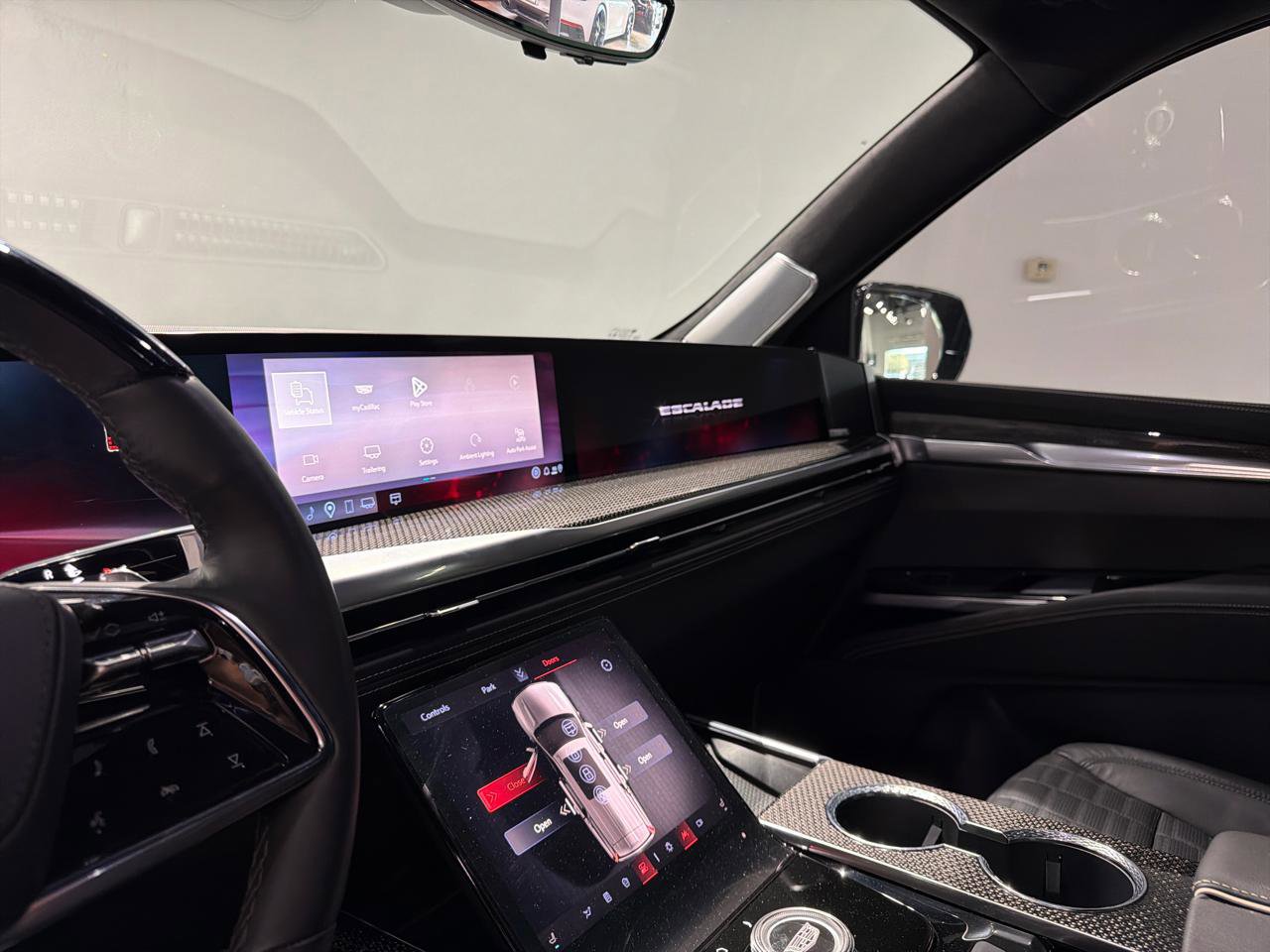 Used 2026 Cadillac Escalade ESV V image 20