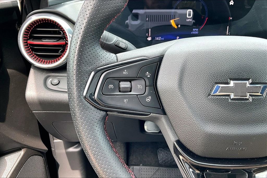 Used 2024 Chevrolet Trax RS w/ Driver Confidence Package image 18