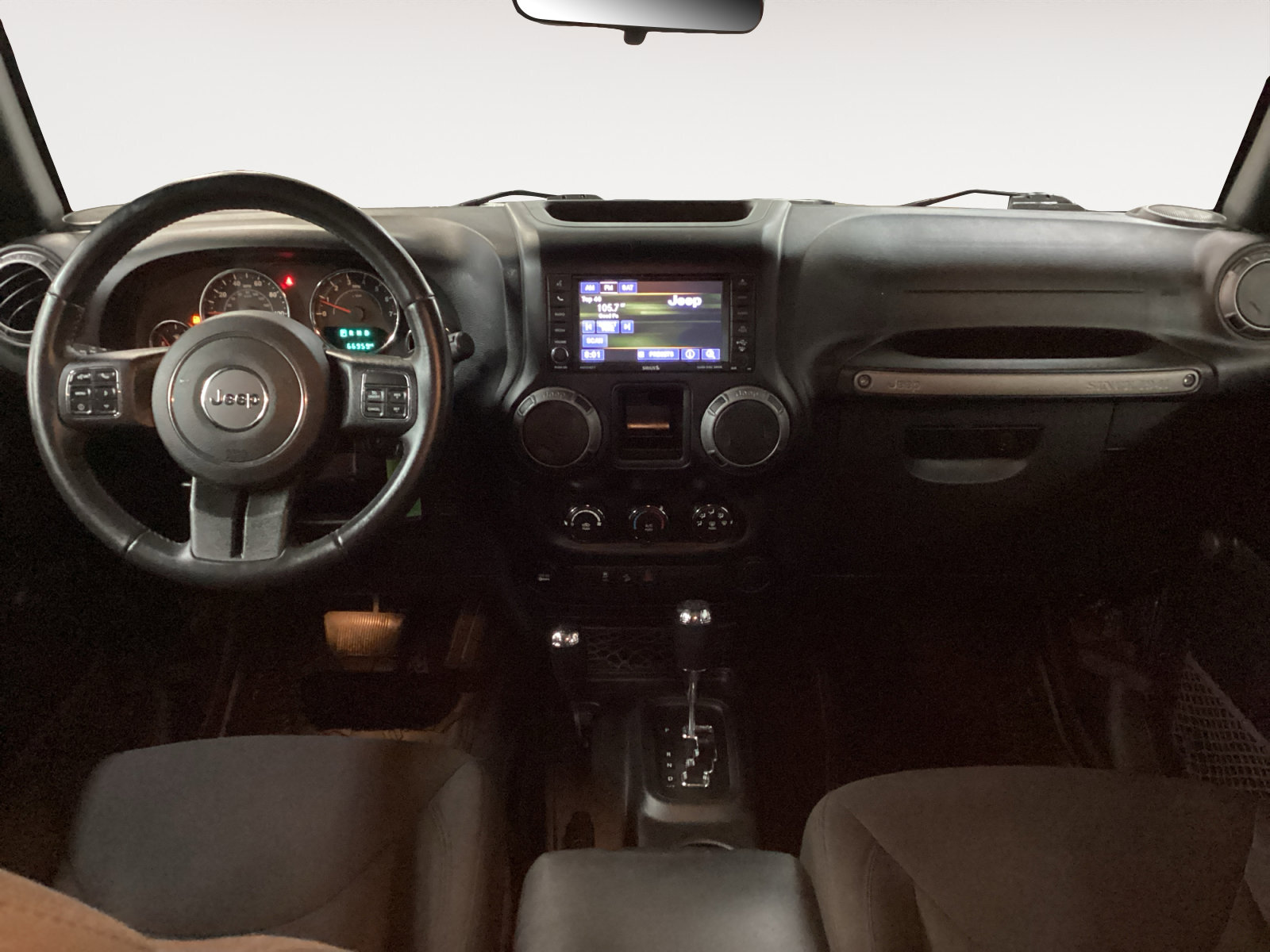 Used 2018 Jeep Wrangler Sport image 10