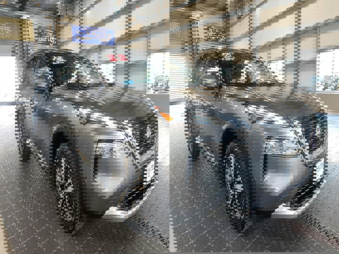 Used 2022 Nissan Rogue Platinum w/ Head-Up Display Package image 1