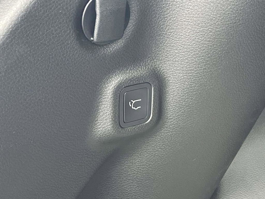 New 2026 Jeep Compass Limited image 20