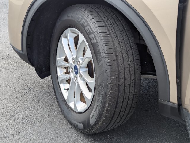 Used 2020 Ford Escape SE AWD/4WD image 39