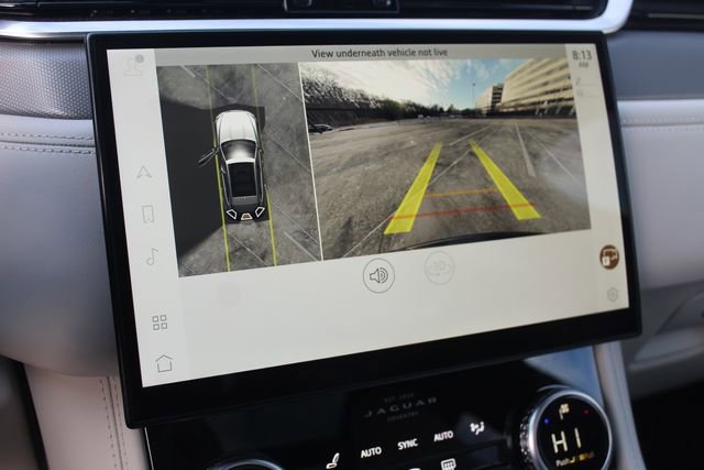 Used 2023 Jaguar F-PACE SVR image 21