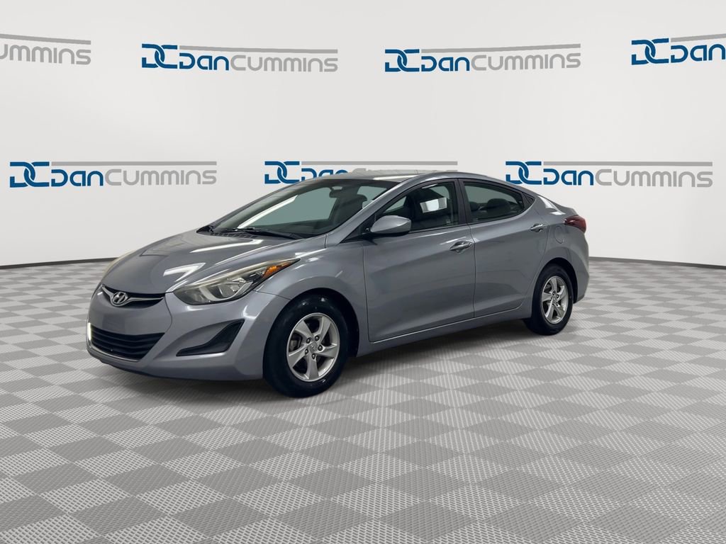 Used 2015 Hyundai Elantra SE FWD image 4