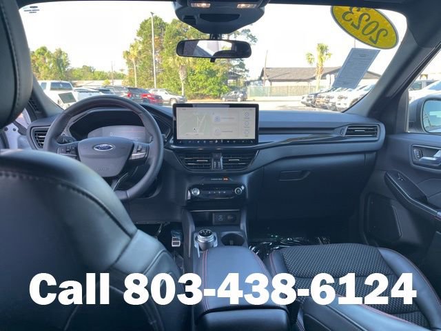 Used 2023 Ford Escape ST-Line w/ Tech Pack #1 FWD image 15