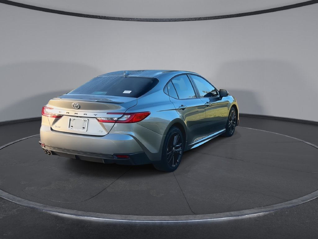 Used 2026 Toyota Camry SE FWD image 8