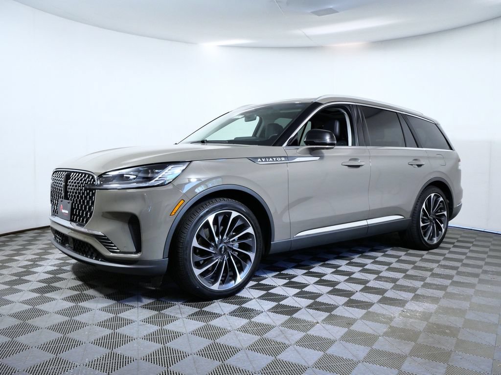 Certified 2025 Lincoln Aviator Reserve w/ Equipment Group 201A AWD/4WD video 2