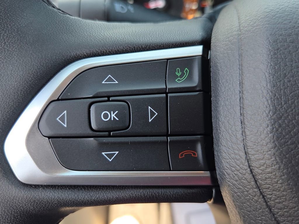 Used 2024 Jeep Compass Limited AWD/4WD image 24