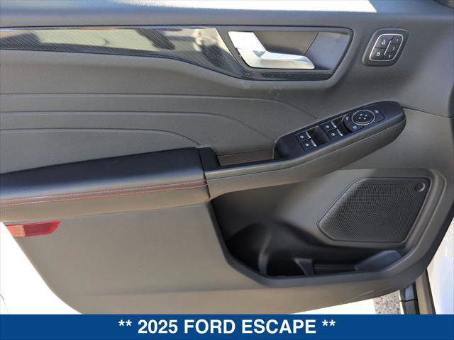 Used 2025 Ford Escape ST-Line Elite image 10