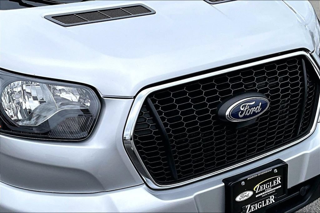 Used 2025 Ford Transit 350 XLT RWD image 30