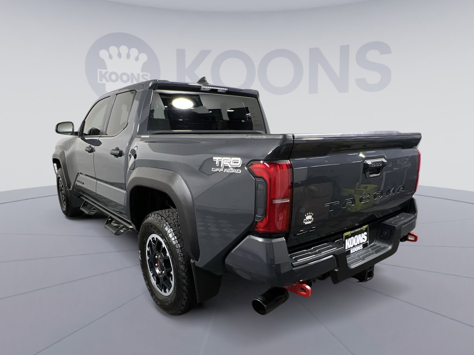 Used 2024 Toyota Tacoma TRD Off-Road image 4