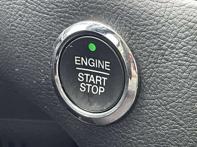 Certified 2017 Ford Edge Titanium w/ Technology Package FWD image 26