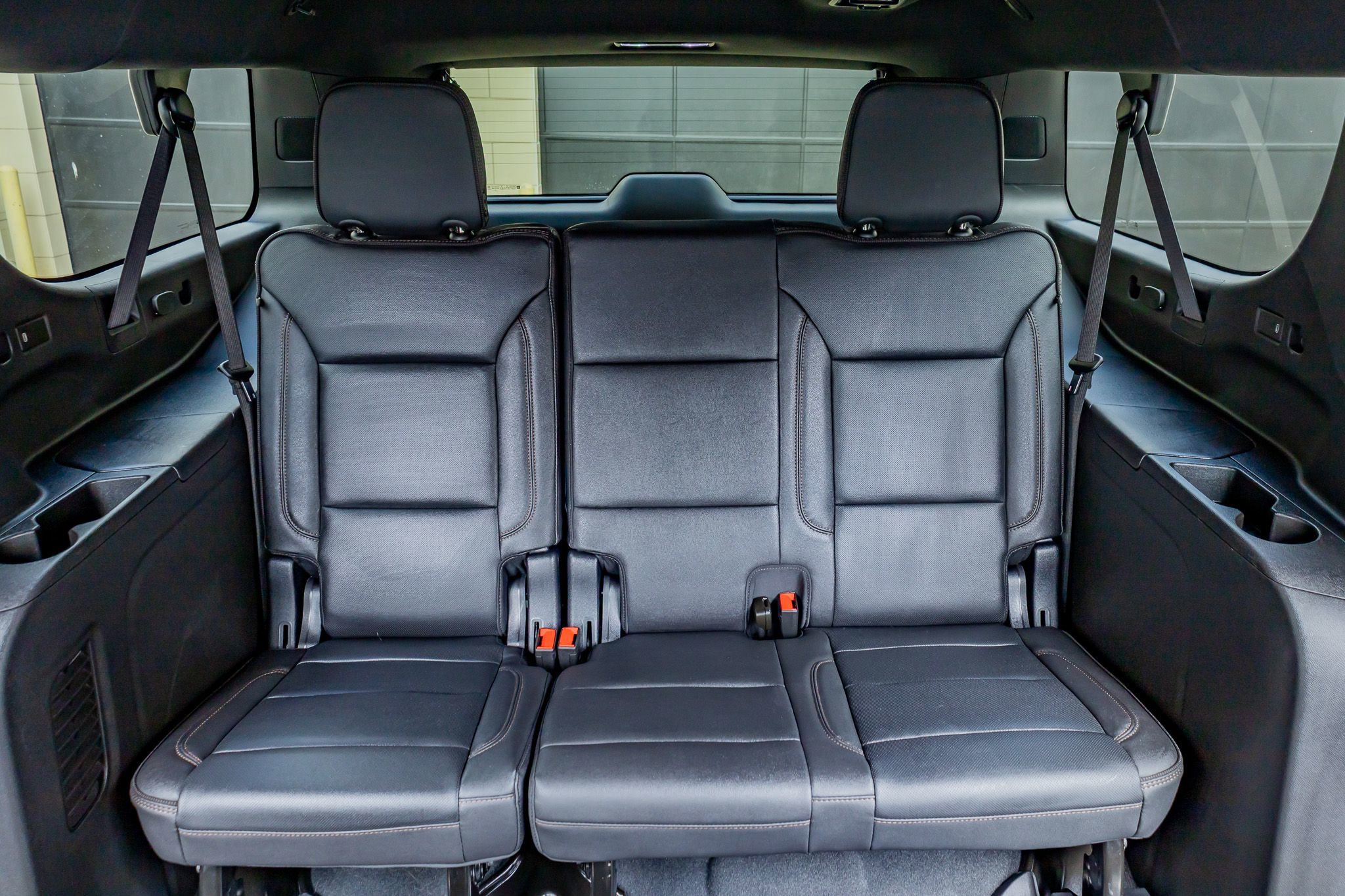 Used 2026 Chevrolet Suburban High Country AWD/4WD image 36