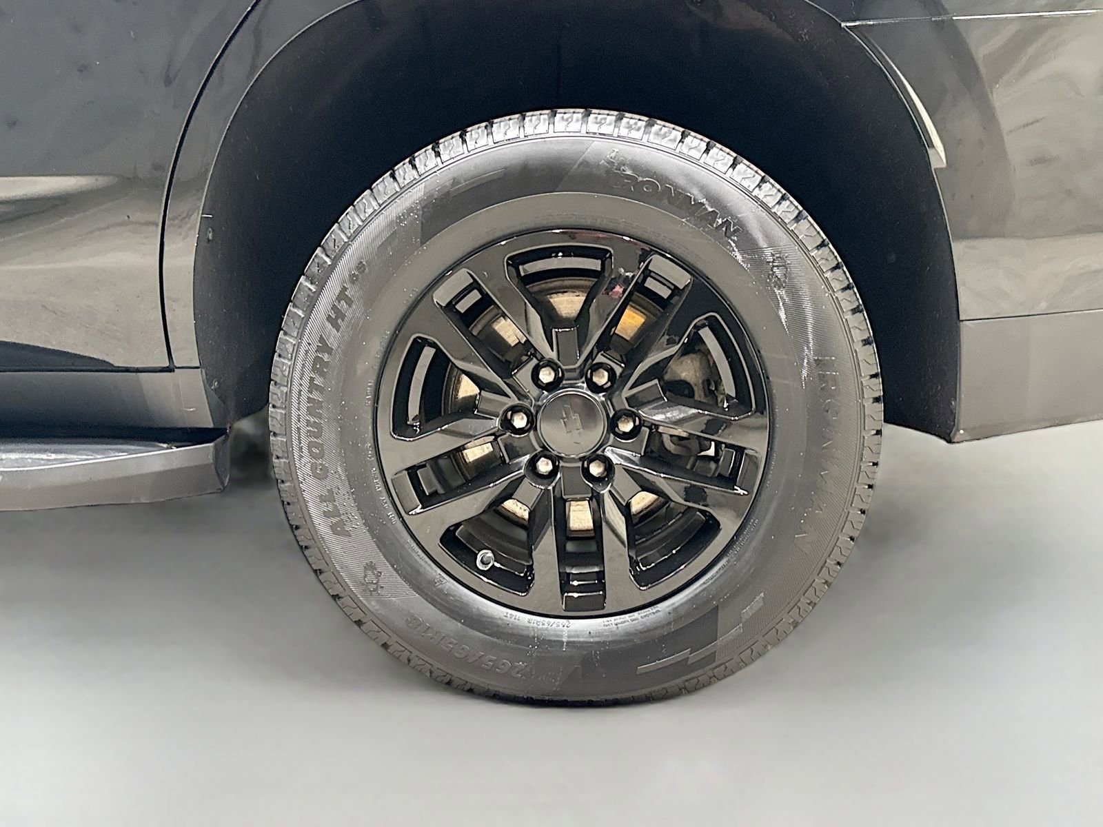 Used 2024 Chevrolet Tahoe LT AWD/4WD image 35