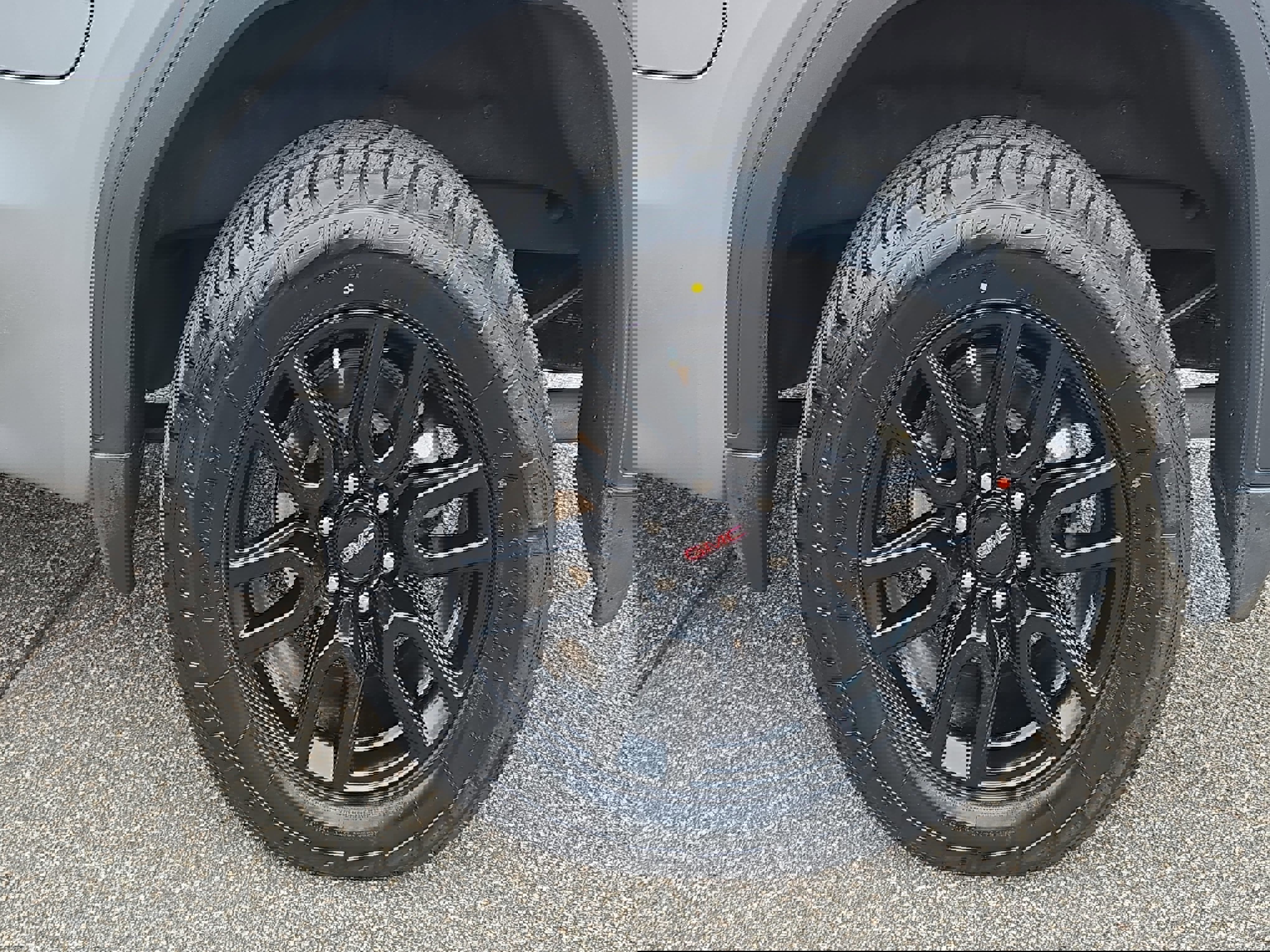 Used 2024 GMC Sierra 1500 Elevation image 32