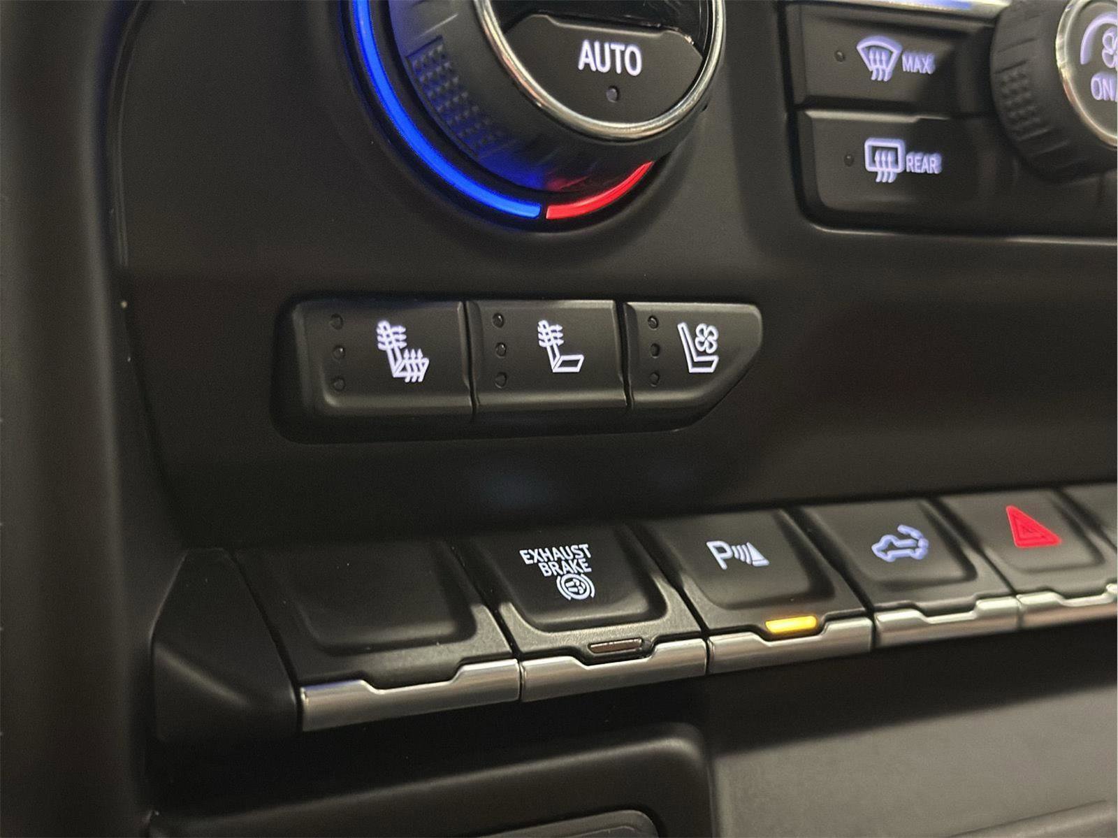 Certified 2022 Chevrolet Silverado 2500 High Country w/ Z71 Off-Road Package image 42