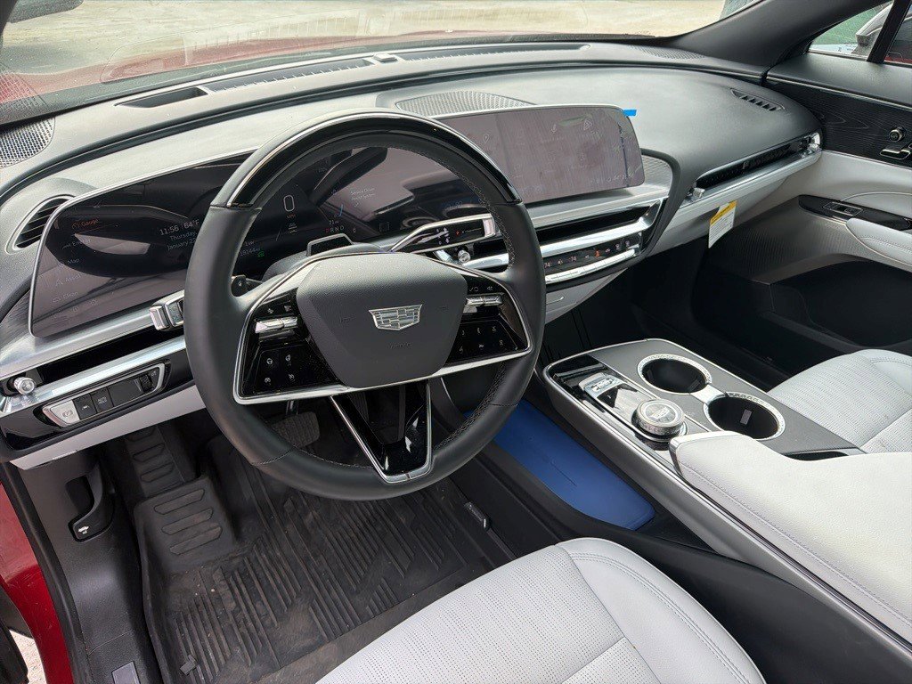 Certified 2024 Cadillac Lyriq Luxury w/ LPO, Floor Liner Package image 6