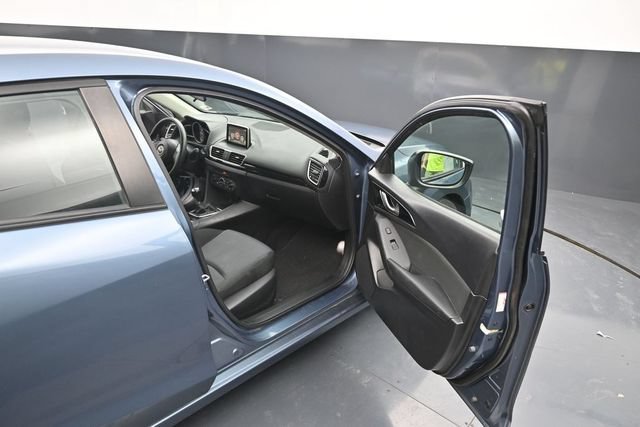 Used 2016 MAZDA MAZDA3 i Sport FWD image 30