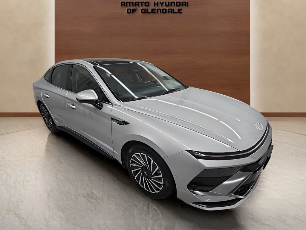 Certified 2024 Hyundai Sonata Limited FWD image 9
