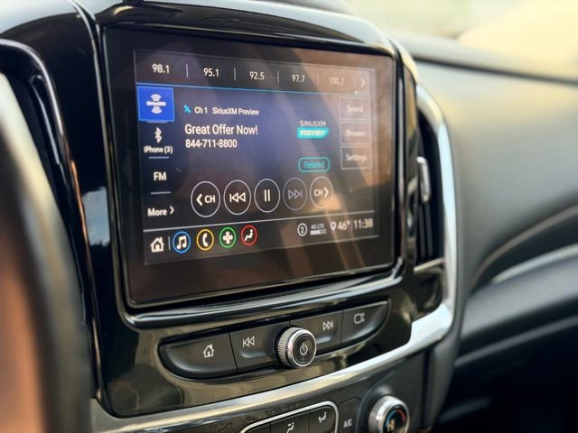 Used 2020 Chevrolet Traverse LT image 13