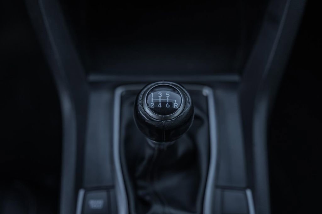 Used 2019 Honda Civic Sport image 22