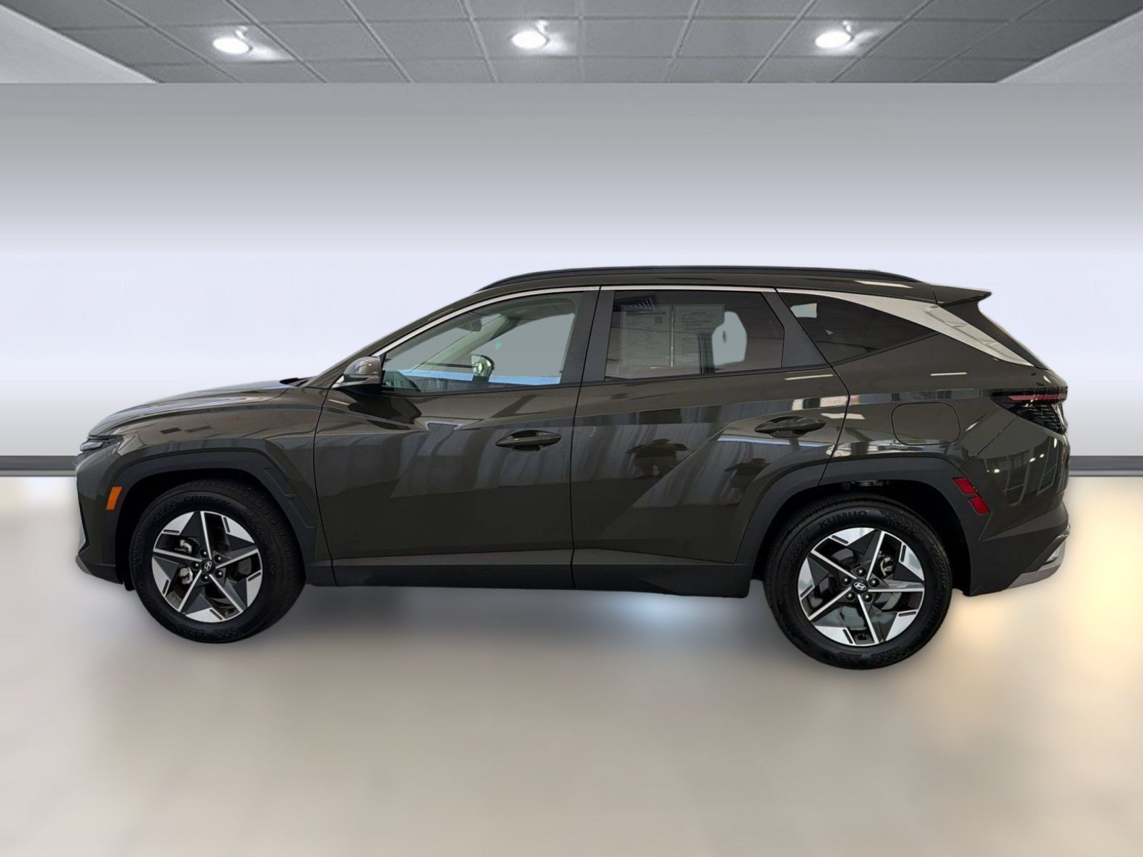 Used 2025 Hyundai Tucson SEL FWD image 2