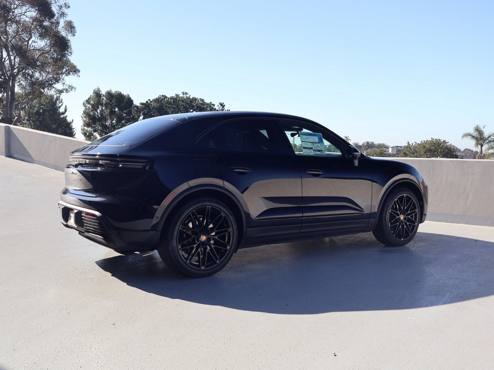 New 2026 Porsche Macan Electric image 8