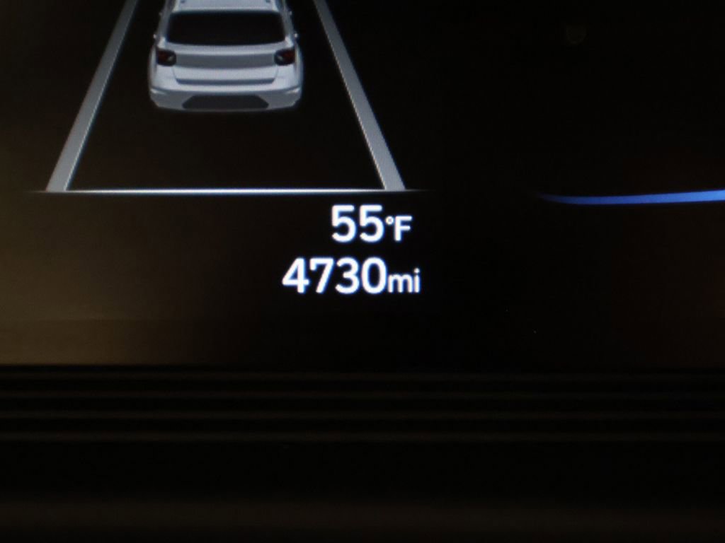 Certified 2023 Hyundai Venue SEL w/ Cargo Package image 36