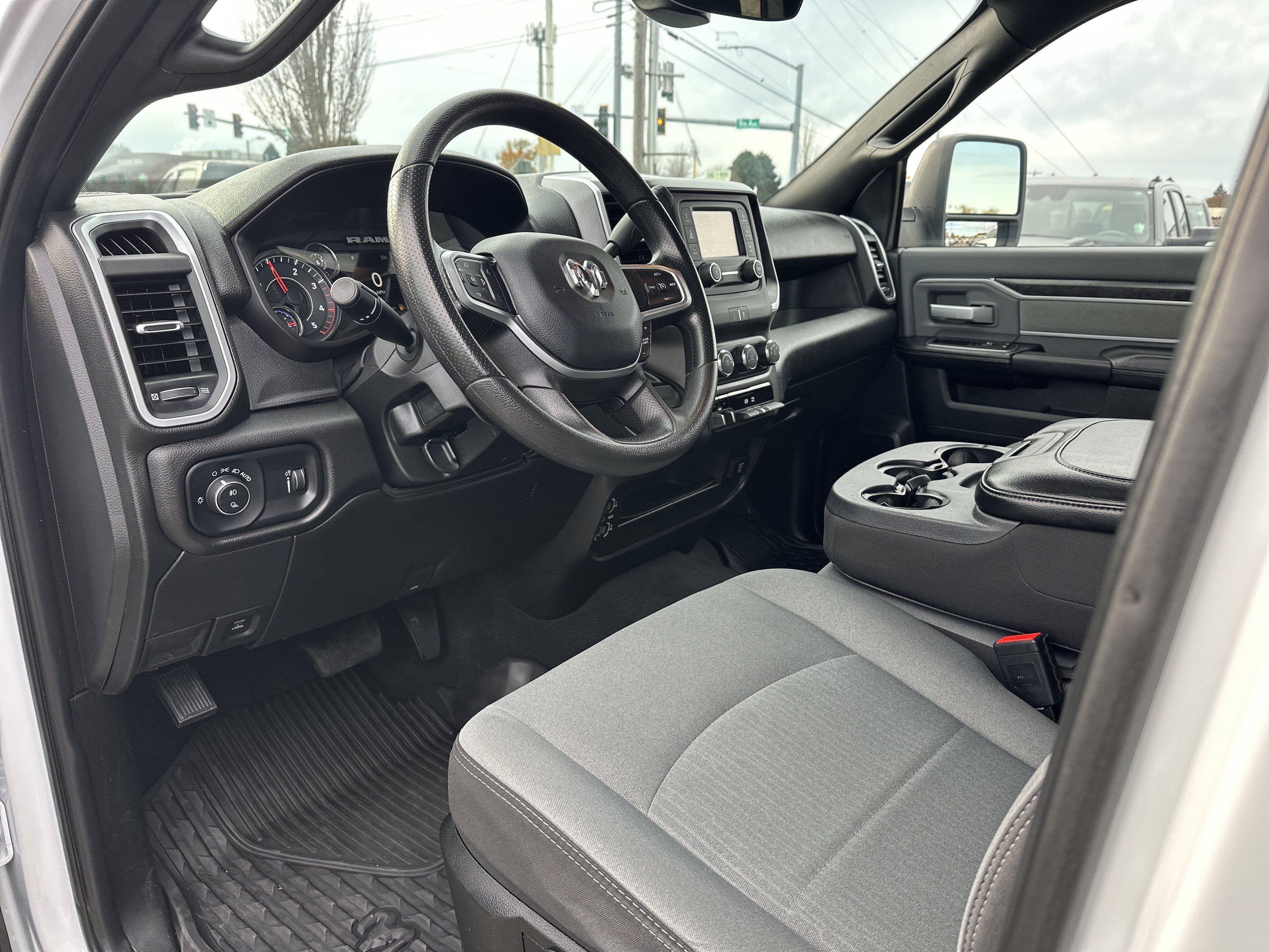 Used 2023 RAM 2500 Big Horn w/ Cold Weather Group image 9