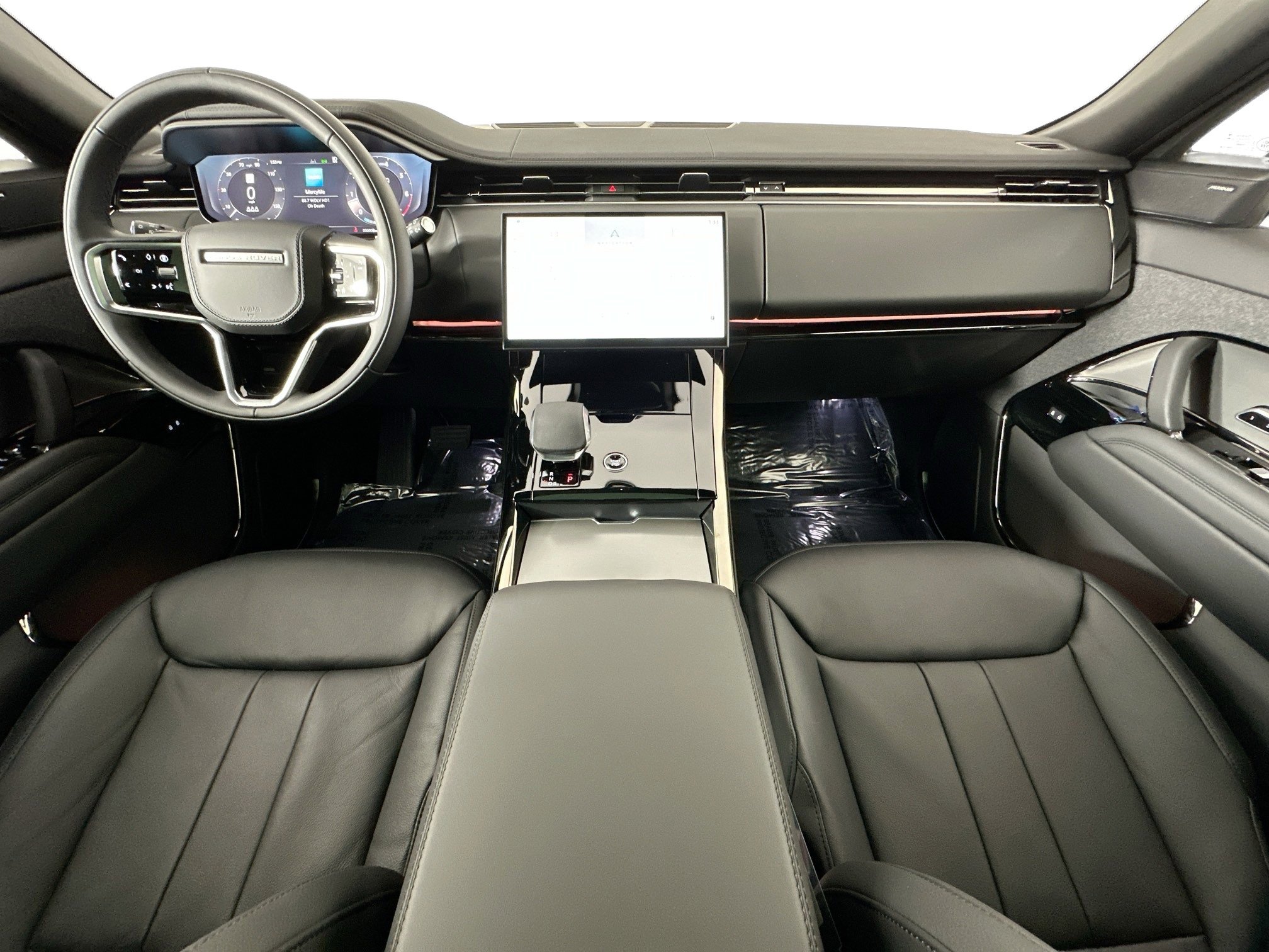 Used 2025 Land Rover Range Rover Sport image 20