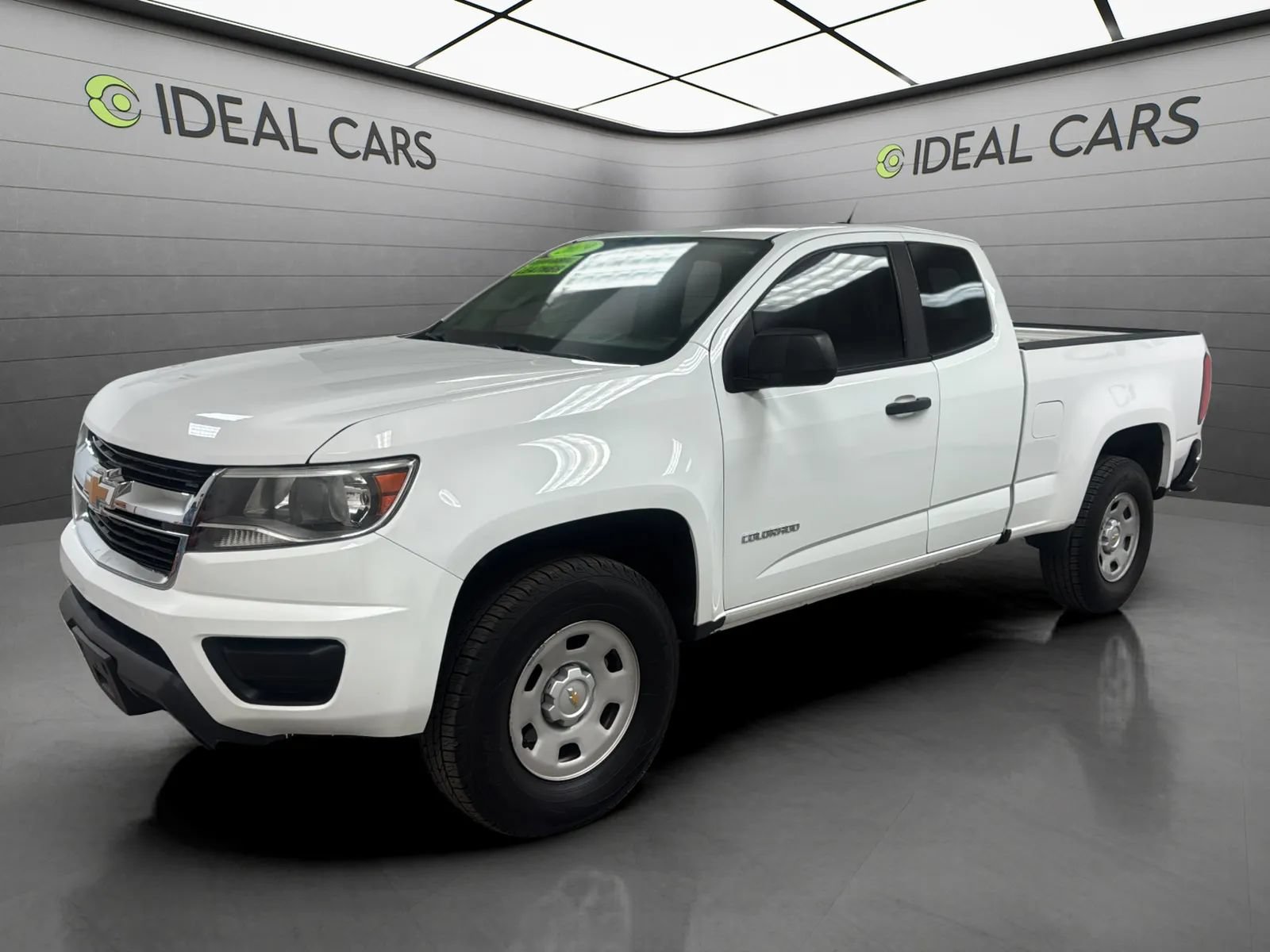 Used 2019 Chevrolet Colorado W/T w/ WT Convenience Package RWD image 1