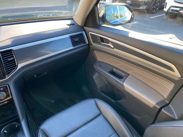 Used 2021 Volkswagen Atlas SEL R-Line image 36