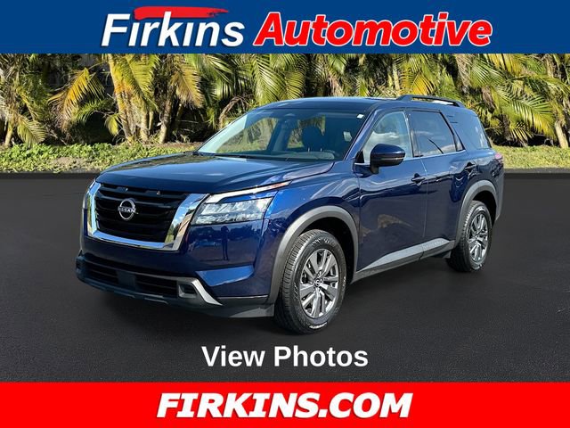 Used 2024 Nissan Pathfinder SV