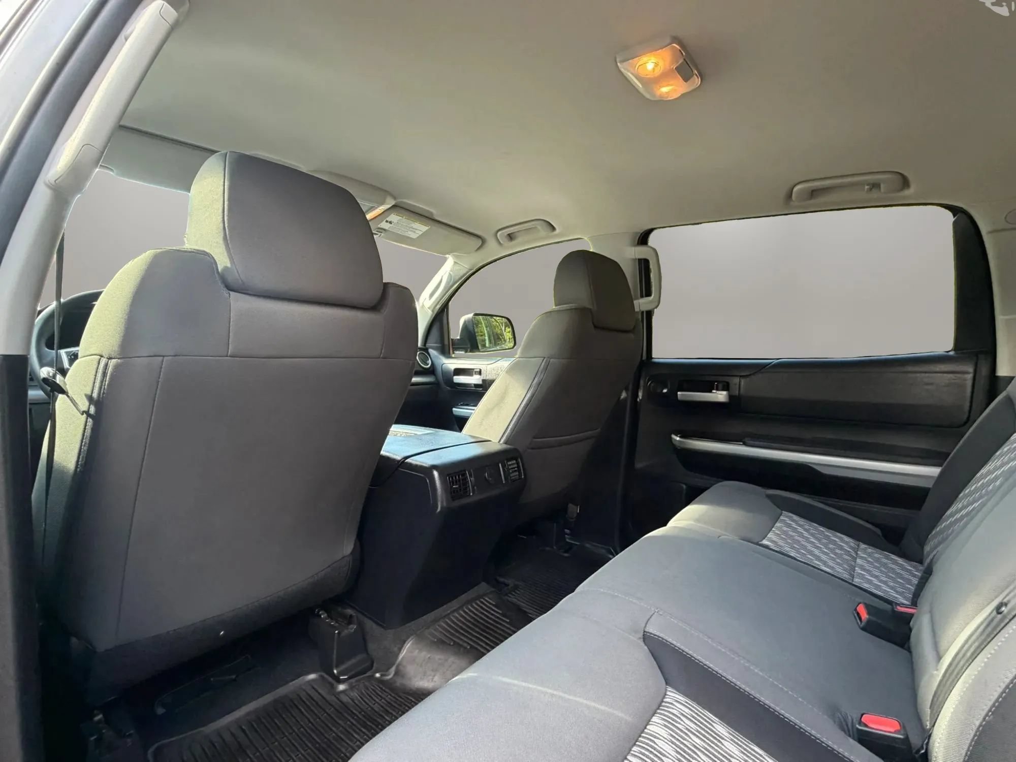 Used 2018 Toyota Tundra SR5 w/ SR5 Upgrade Package RWD image 13