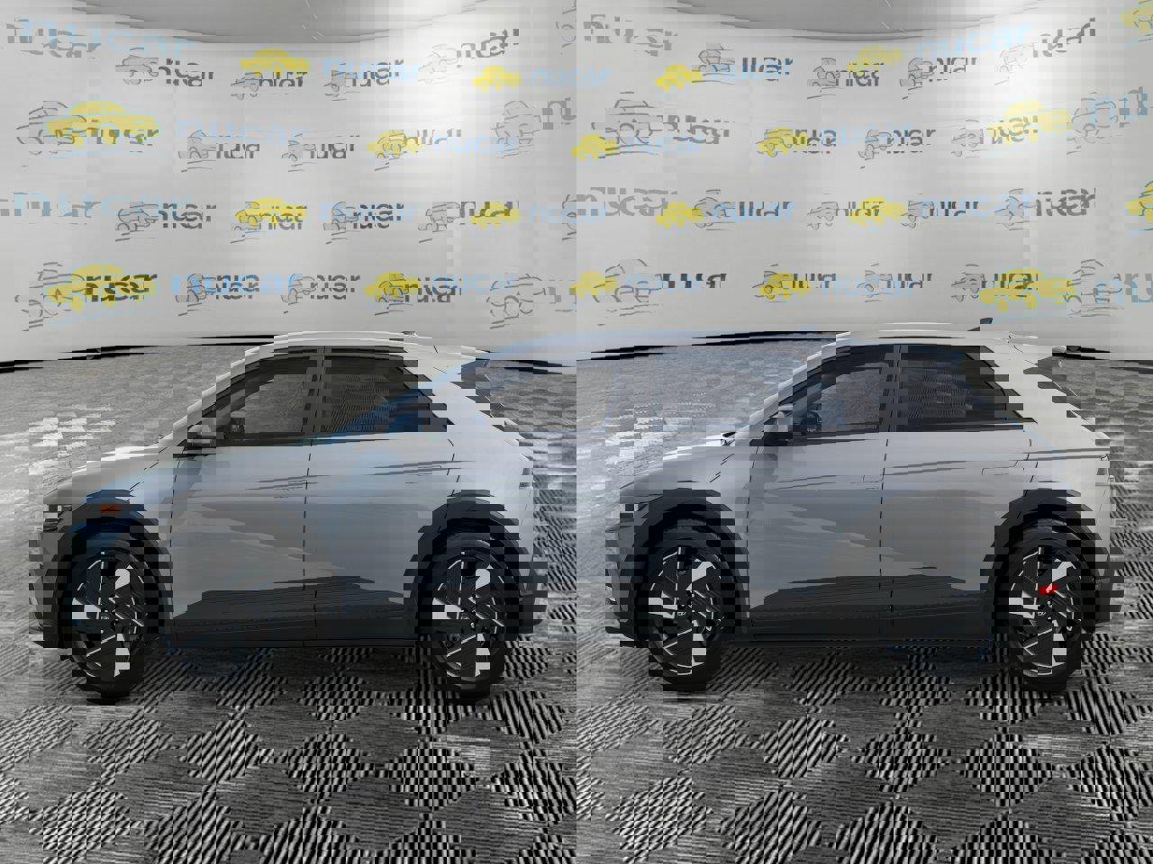 New 2026 Hyundai Ioniq 5 SE image 3