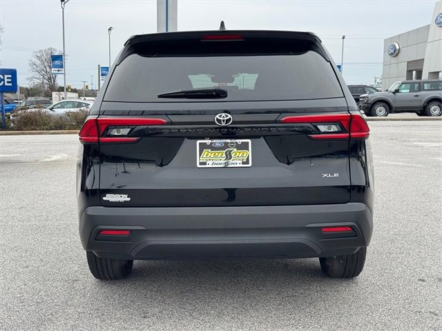 Used 2024 Toyota Grand Highlander XLE image 4