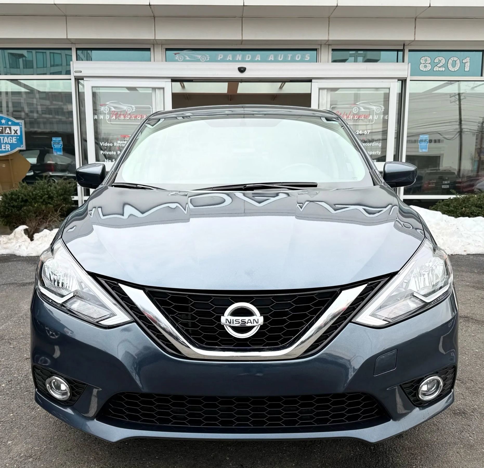 Used 2017 Nissan Sentra SV image 2